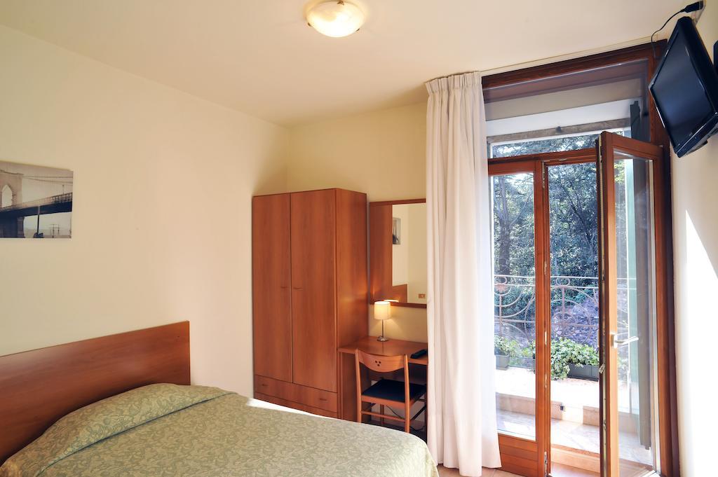 Dolcè Albergo Croce D'Oro חדר תמונה